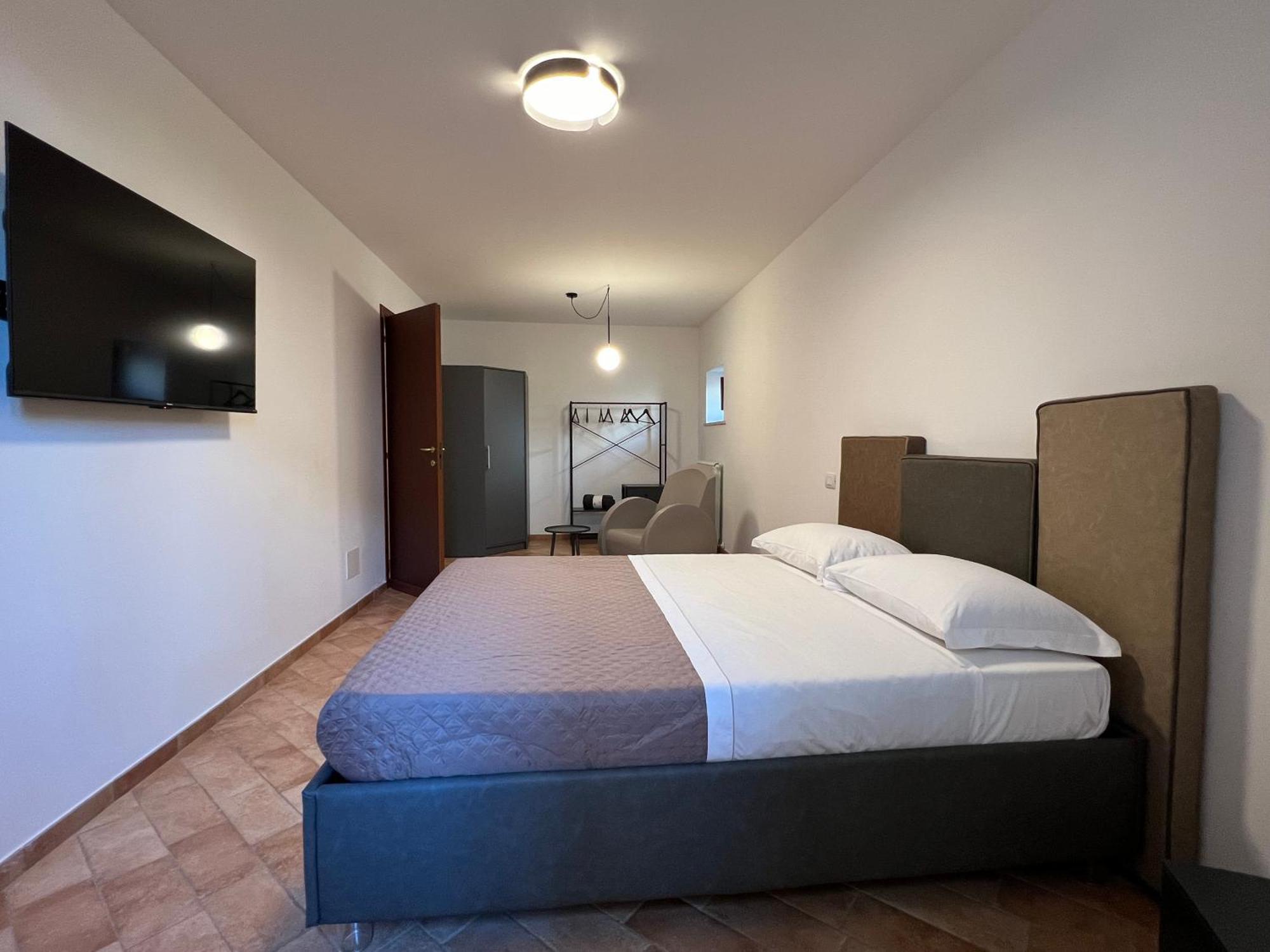In Media Urbe Next Apartment LʼAquila Екстериор снимка